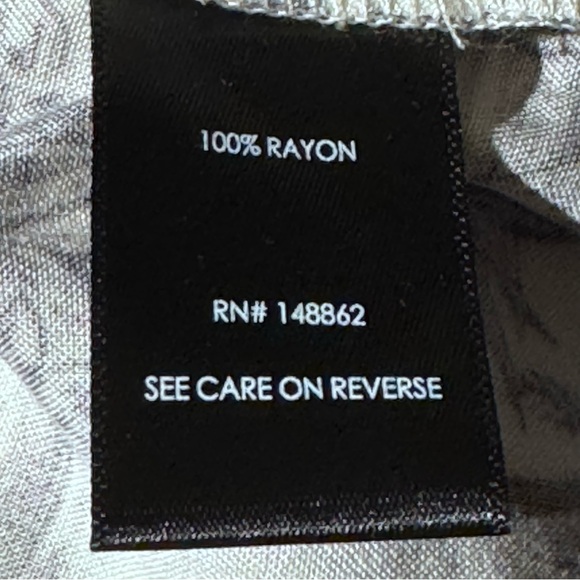 Torrid Women’s Tank Top Tropical Palm Print Size 4X - Picture 14 of 15